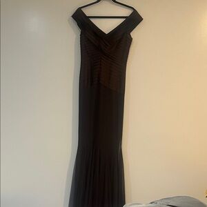 Elegant Black Evening Gown